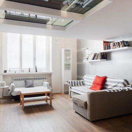Awesome Loft In The City Center Of Милан Экстерьер фото