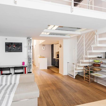 Awesome Loft In The City Center Of Милан Экстерьер фото