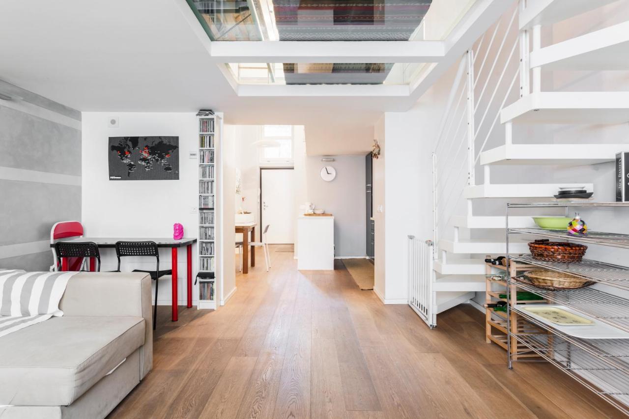 Awesome Loft In The City Center Of Милан Экстерьер фото