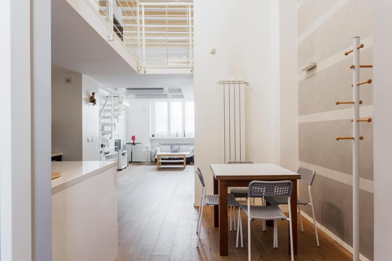 Awesome Loft In The City Center Of Милан Экстерьер фото